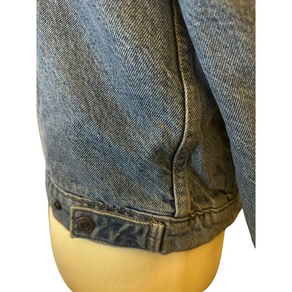 Levi's Blue Denim Jacket with Cream Collar - Picture 6 of 11